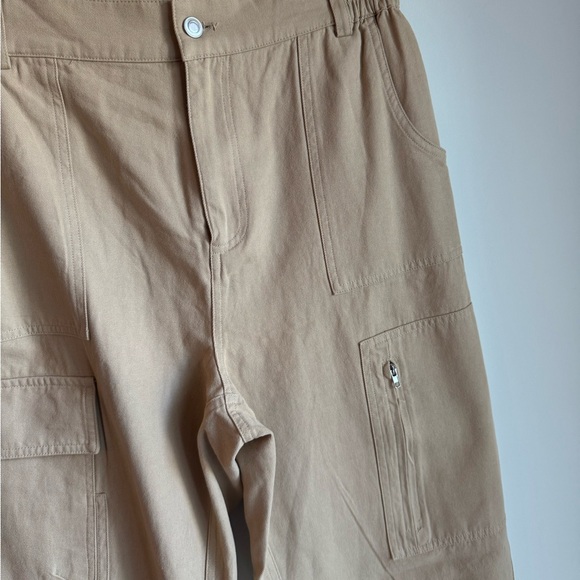 Elodie High Waisted Wide Leg Cargo Pants - Picture 2 of 7